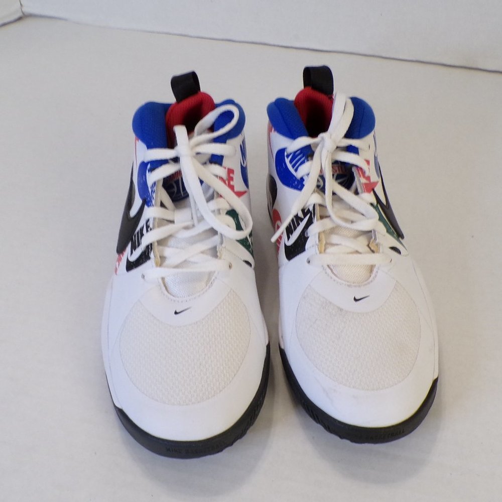 BRAND NEW NIKE TEAM HUSTLE D9 YOUTH MULTIPLE COLORED SNEAKERS - Picture 11 of 11